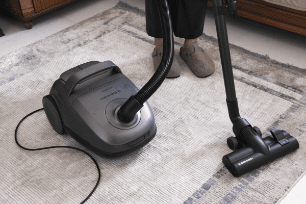 High-Suction Vacuum Cleaner – Super Silent & Versatile - Image 4